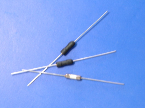 超小型熔断体RF2-10